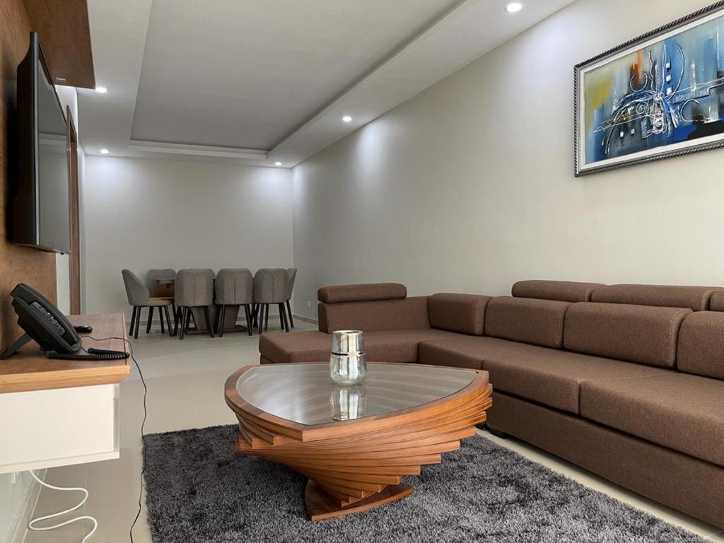 Residence Sycomore 1 Abidjan Esterno foto
